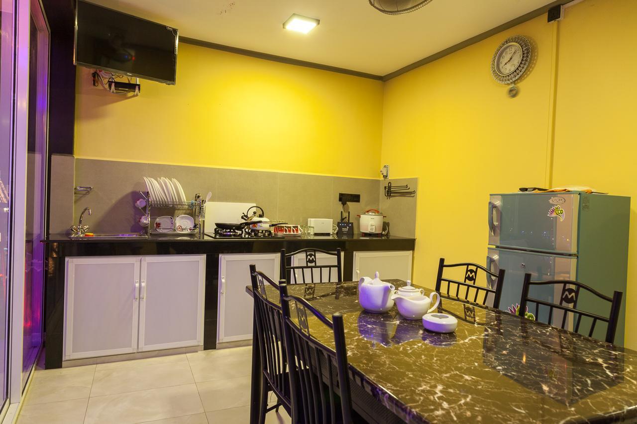 281 Kandy City Hostel & Rooms Deiyannewela Экстерьер фото